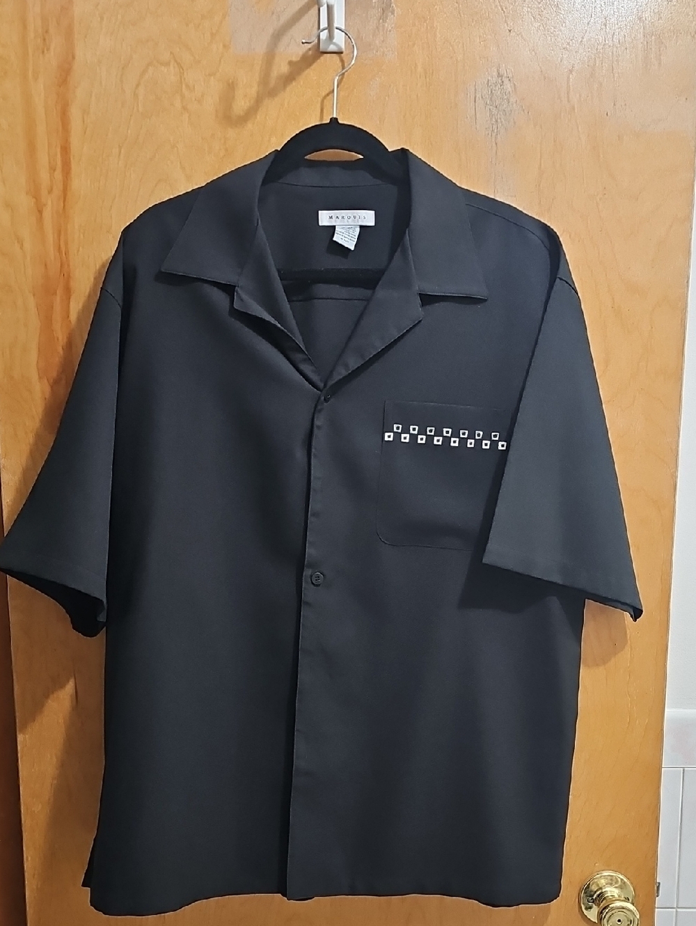 Relaxed Black Short-Sleeve Button-Down Shirt with Pocket Detail
